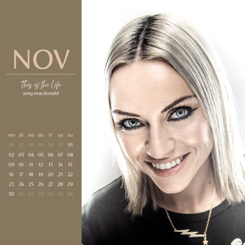 November Kalenderblatt. Bild von Amy MacDonald mit Kalendarium.
